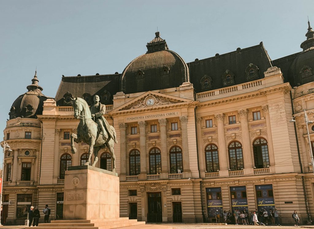 Statue and Building in Bucharest