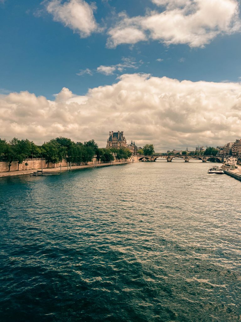 elle atlas travel paris original 277