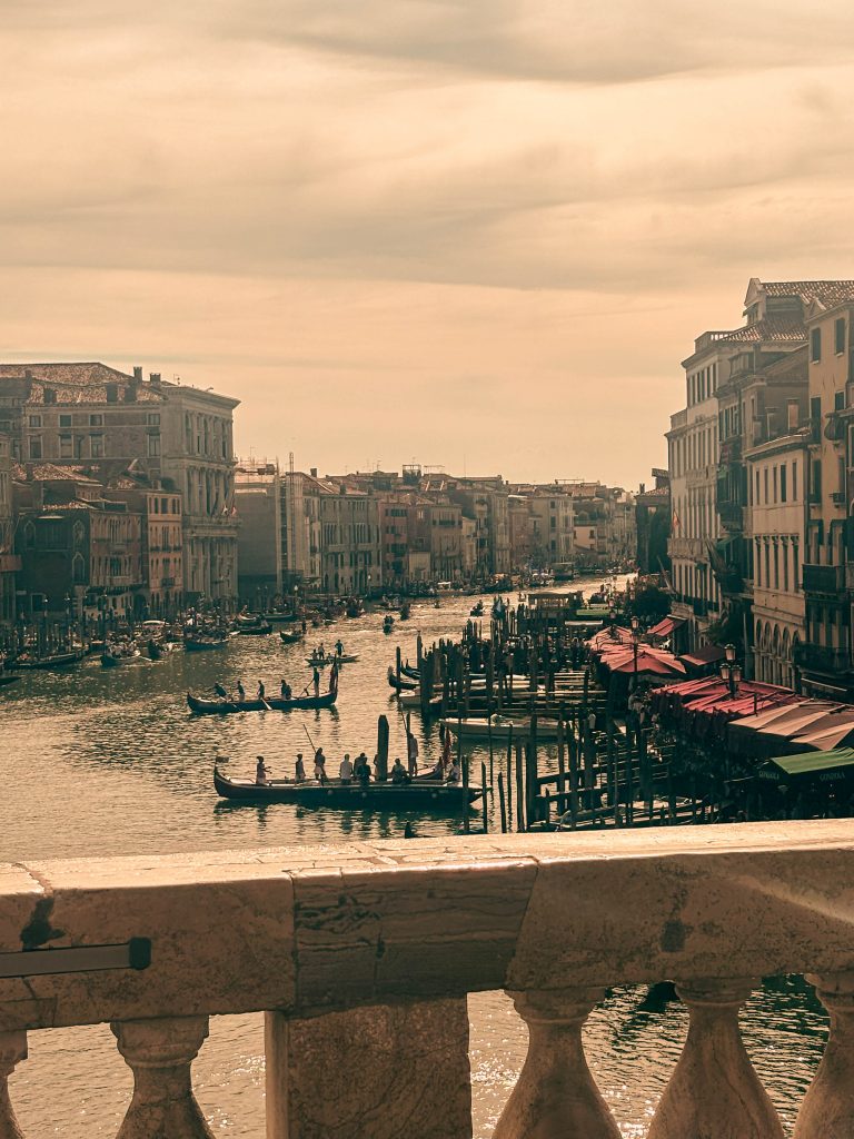 The Ultimate Venice Travel Guide elle atlas travel venice original (62)