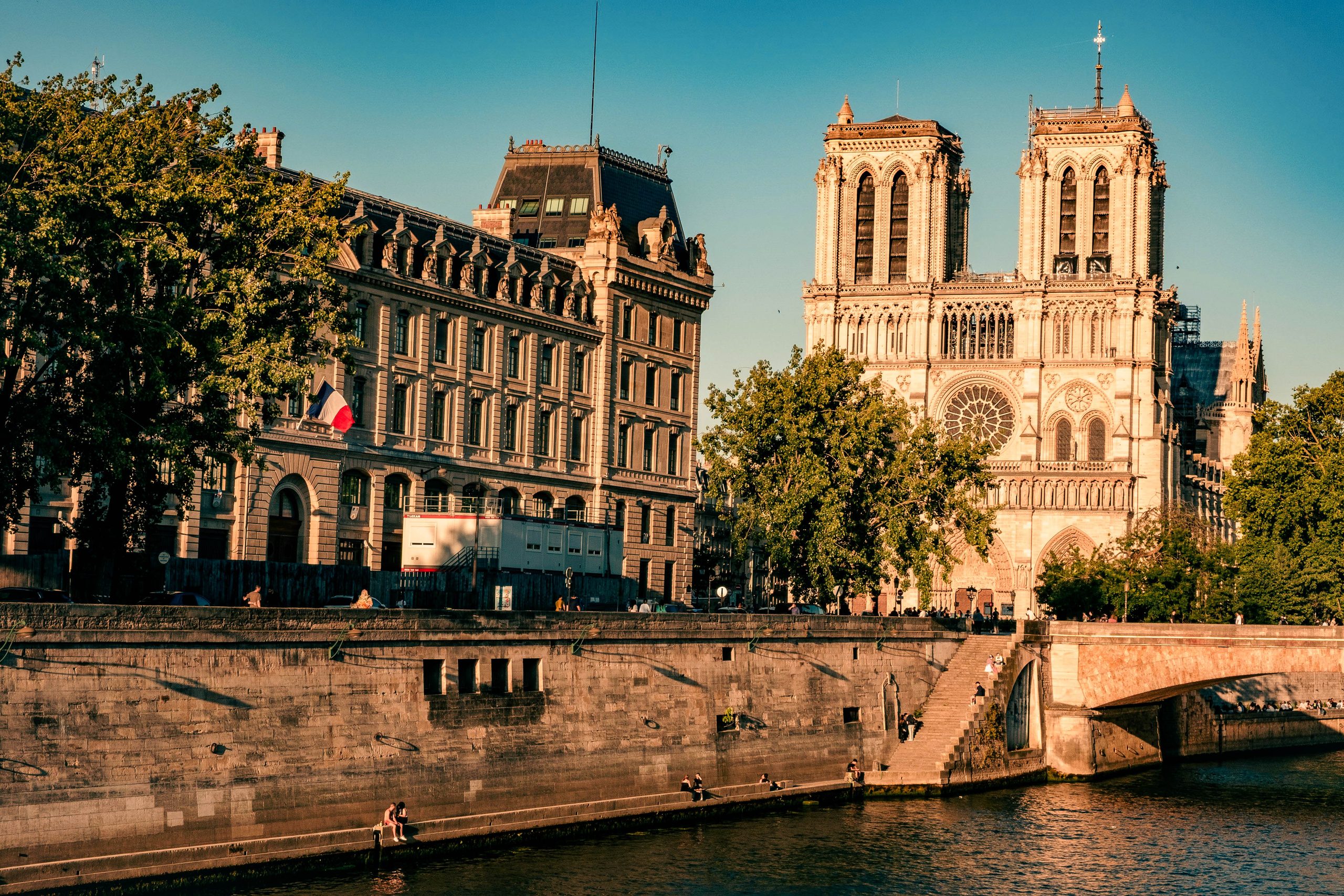 elle atlas travel france pexels 2
